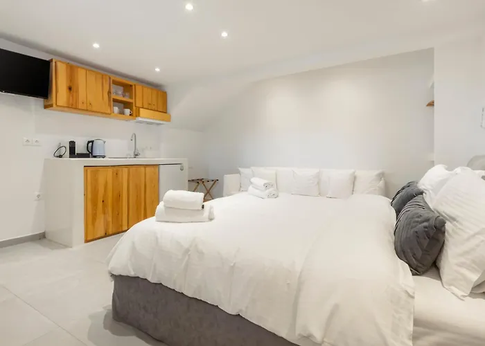 Mykonos Eight Apartman