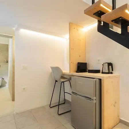 Mykonos Eight